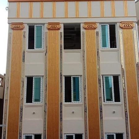 K N Gupta Group Of Hotels Hotel Castle Haïdarabad Extérieur photo